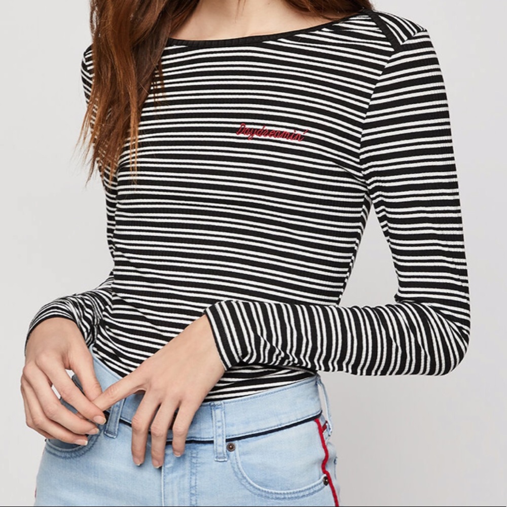 NWT BCBG Long sleeve too